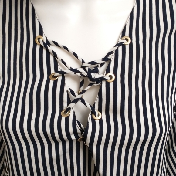 Zara Black & White Top - Picture 4 of 7